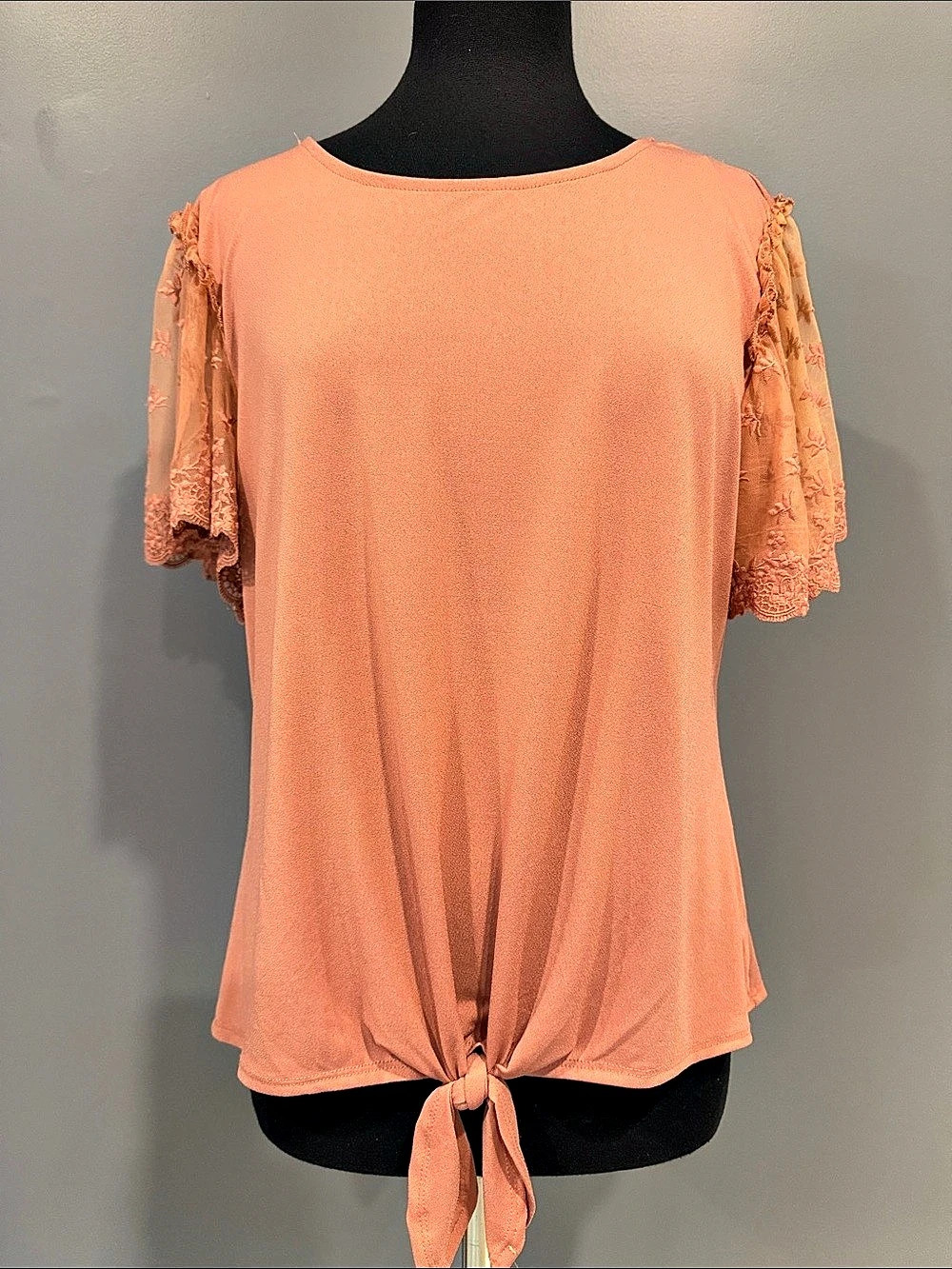Adrienne Vittadini Women's Lace Sleeve Tie Hem Tunic Size XL Like New